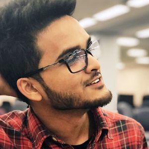 Meet your Posher, Avra